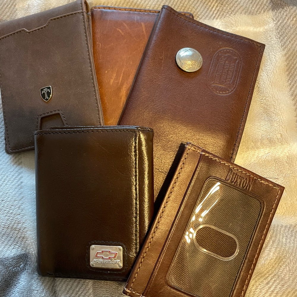 Genuine Leather Wallet Bundle! Buxton, Fossil, Bu… - image 1
